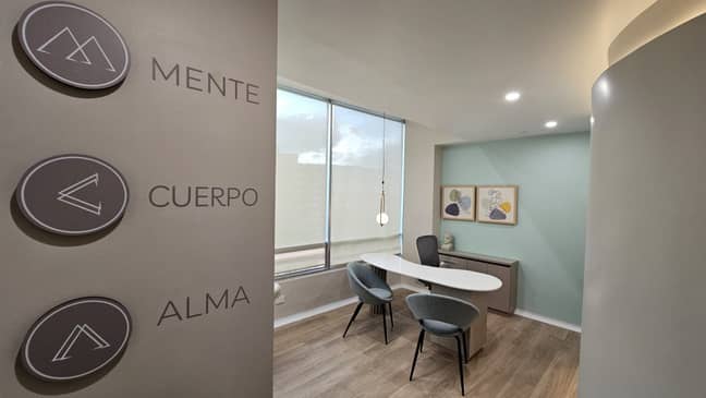 Slider image (3) Dra Libia Hincapie - Plastic Surgeon in Medellin Colombia